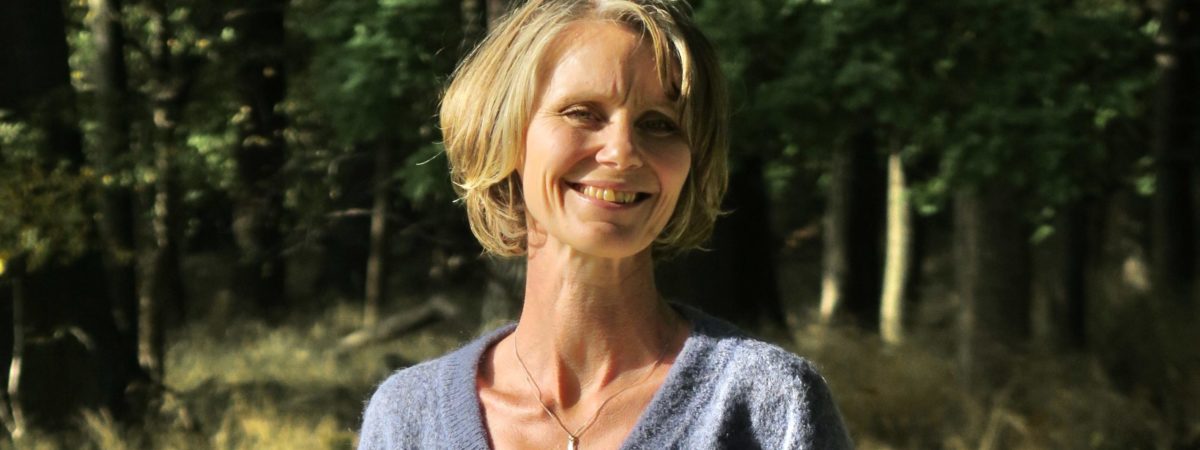 Elin Jonsson yogalärare på YogaMana Östermalm Stockholm Elin Jonsson yogalärare på YogaMana Östermalm Stockholm